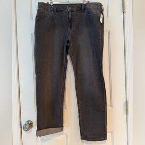 OLD NAVY Mid-Rise WOW Boyfriend Jeans, 
14 Petite